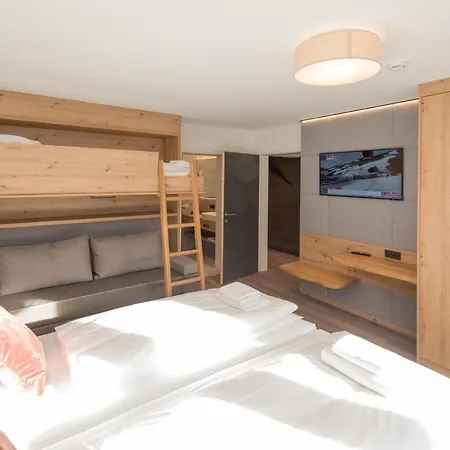 Der Zirmhof In - Joker Card Included In Summer