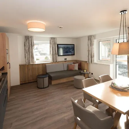 Apartamento Der Zirmhof In - Joker Card Included In Summer Saalbach-Hinterglemm