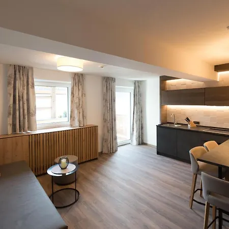 Der Zirmhof In - Joker Card Included In Summer Apartment