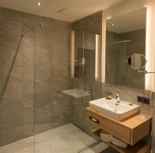 Der Zirmhof In - Joker Card Included In Summer Saalbach Hinterglemm